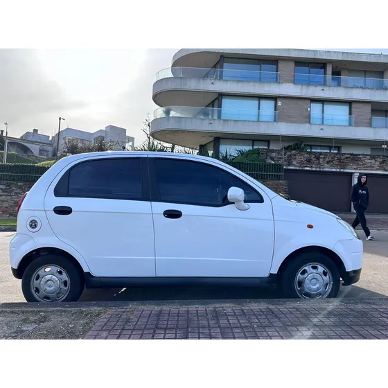 Chevrolet Spark Ls 1.0
