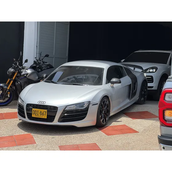Audi R8 4.2 Fsi Quattro Rtronic