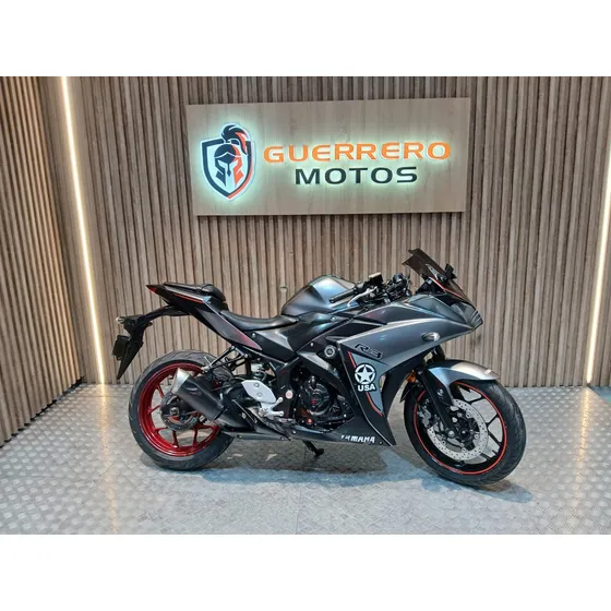 Yamaha R3 320 2017