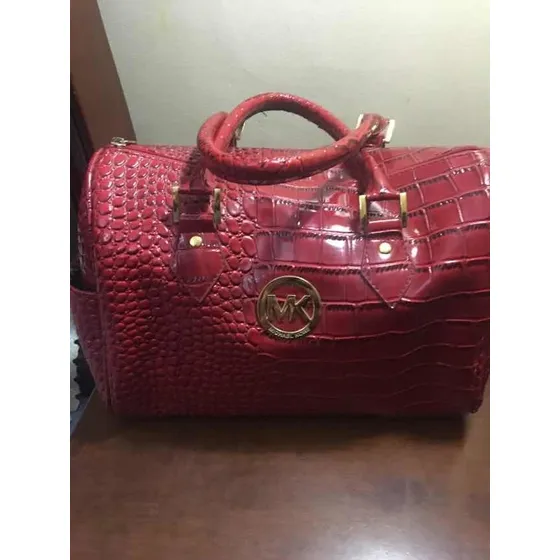 Cartera Dama Mickael Kors Usada
