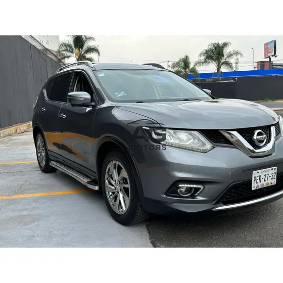 Nissan X-trail 2.5 Exclusive 2 Row Mt