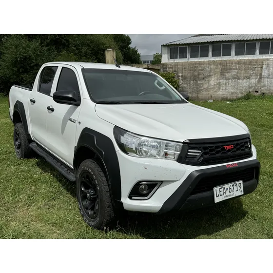 Toyota Hilux 2.4 D.cab. T.dsl Dx 4x4