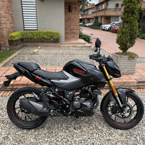Hero Hunk 160r 4v Modelo 2026 Como Nueva