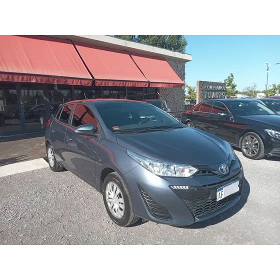 Toyota Yaris 1.5 107cv Xs