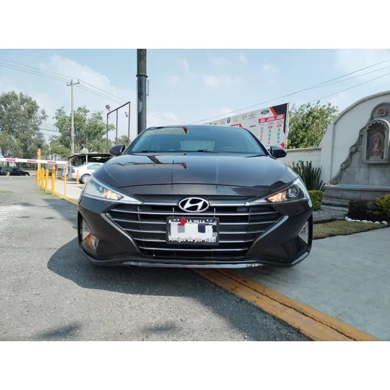 Hyundai Elantra 2.0 Gls At