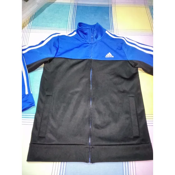 Suéter adidas Original Talla 7 Usado. 30 Vrds