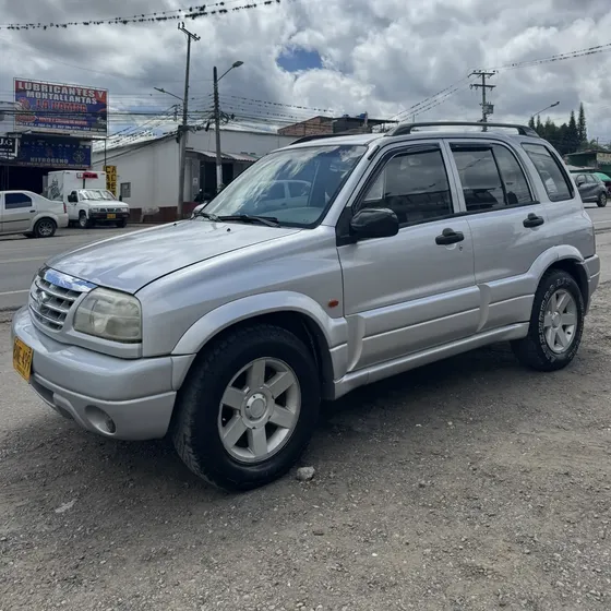 Chevrolet Grand Vitara 2004 2.5l Mecánica