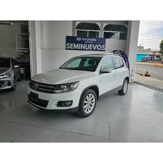 Volkswagen Tiguan 2.0 Track&fun 2 L4 T Nave At