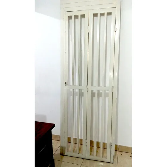 Rejas Puerta Plegable Con Pasadores Y Cerradura