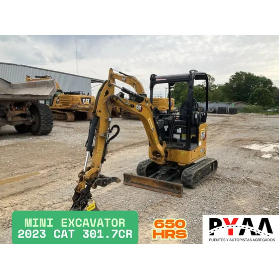 Mini Excavadora 2 Toneladas Con 615 Hrs Seminueva