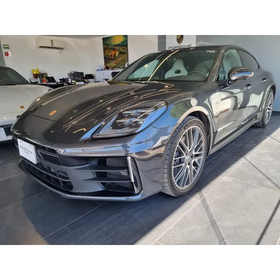 Porsche Panamera V6