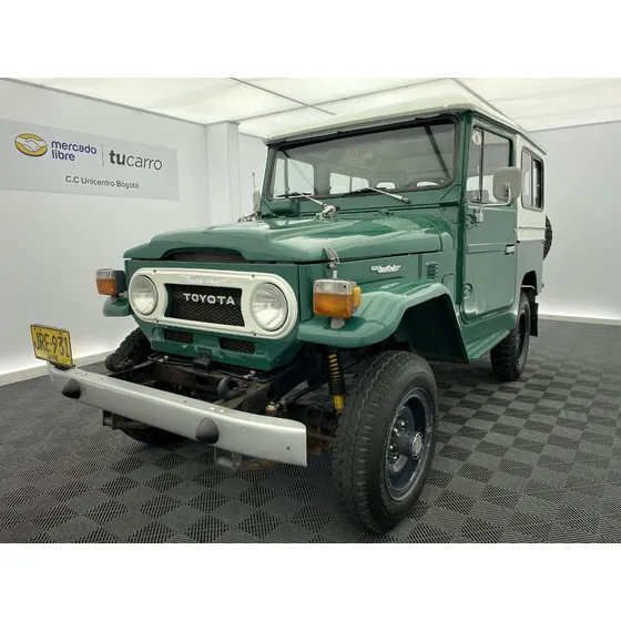 Toyota Land Cruiser 4.2 Fj40