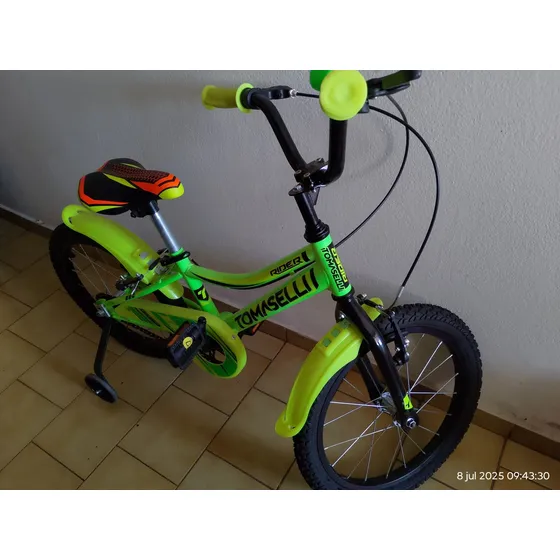 Verde Y Amarillo Fluorescente