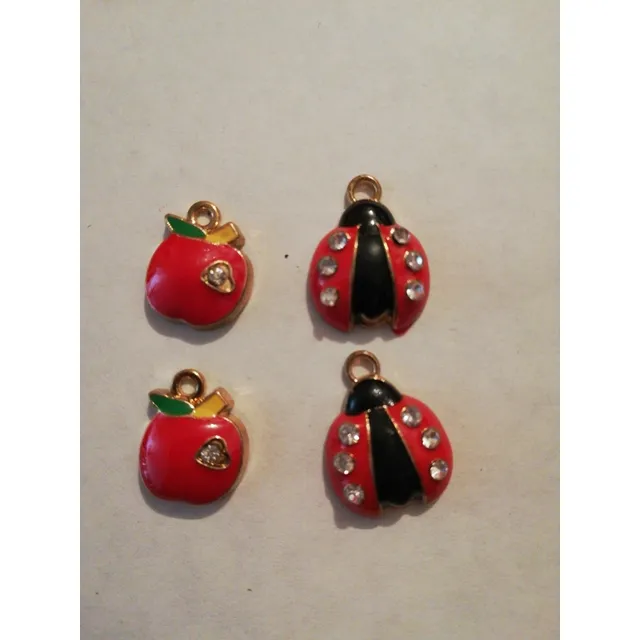 4 Dijes De Metal Coquito O Manzana Material Bisuteria