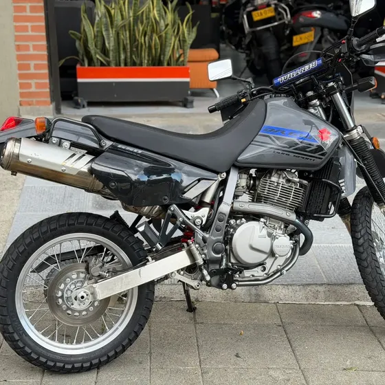 Suzuki Dr 650 Modelo 2020