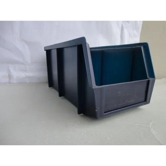 Cajas Apilable  Usada  Mediana