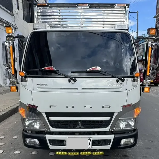 Furgón Mitsubishi Carga Seca