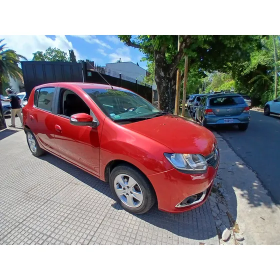 Renault Sandero 1.6 Privilege Nav 105cv