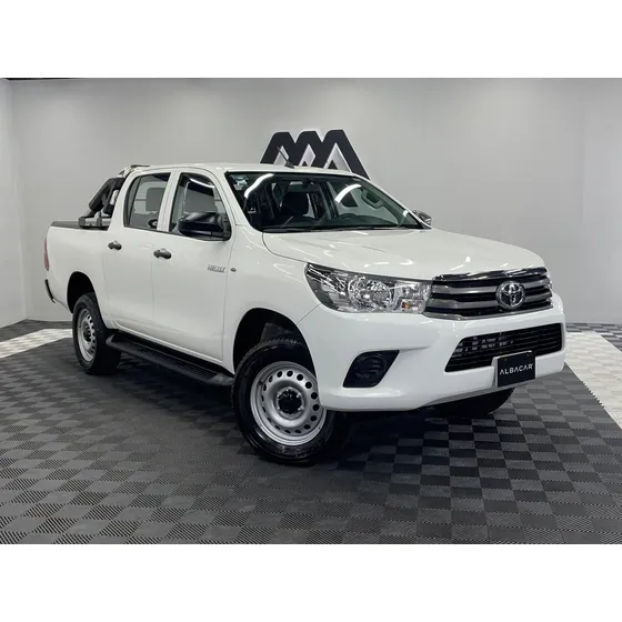 Toyota Hilux 2.7 Cabina Doble Base Mt
