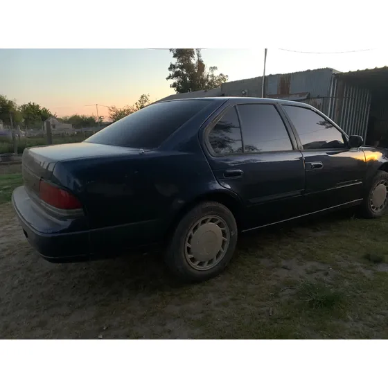 Nissan Maxima V3