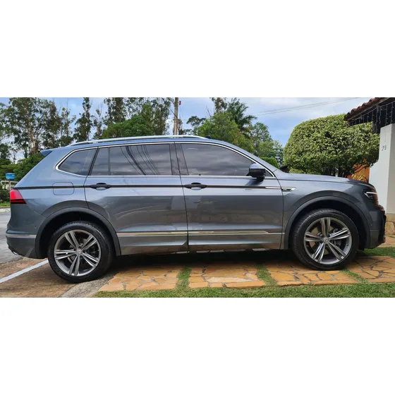 Volkswagen Tiguan 2.0 R-line 350