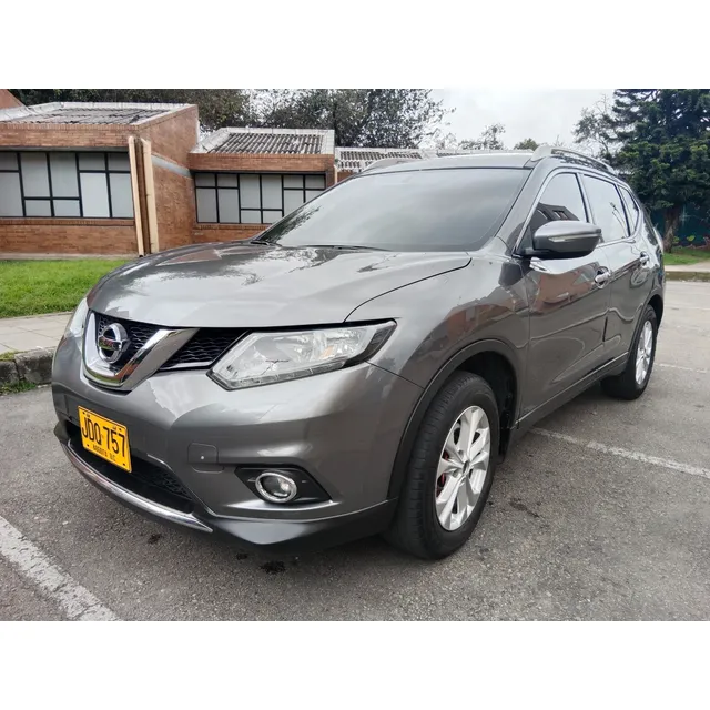 Nissan X-trail 2.5 Advance