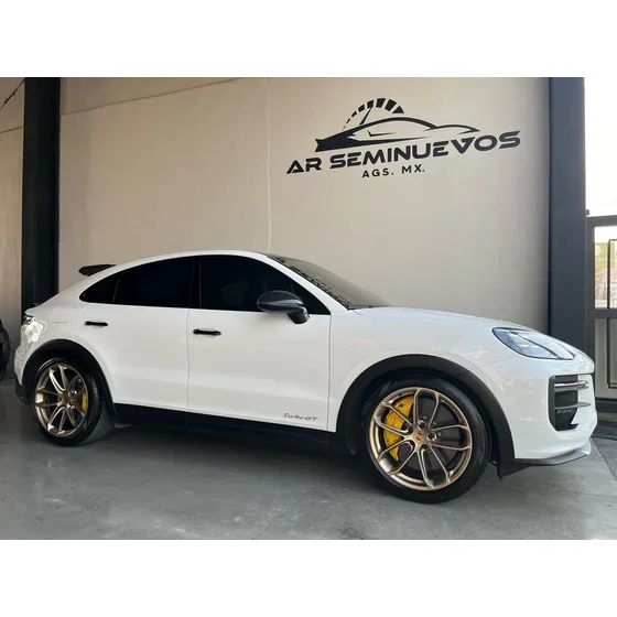 Porsche Cayenne Coupé 4.0 V8 Turbo Gt At