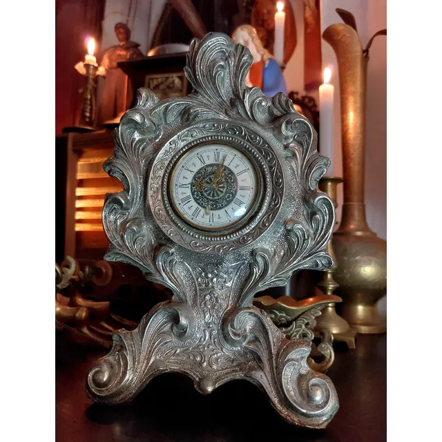 Reloj De Mesa Vintage Aleman De Cuerda No Funciona