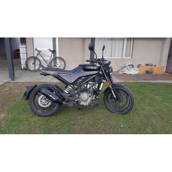 Husqvarna Svartpilen 401