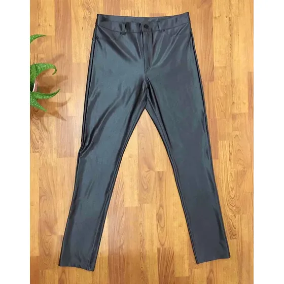 Pantalón Para Dama Marca Divided H&m , Talla M