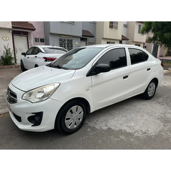 Dodge Attitude 1.2 Se Mt