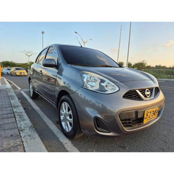 Nissan March 1.6 Advance