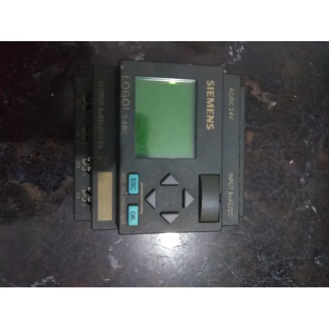 Logo Siemens Oba5 Y Oba6 115v...240 Dc, 12/24 Y 24v Dc Usado