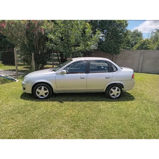 Chevrolet Corsa Classic 1.4 Lt