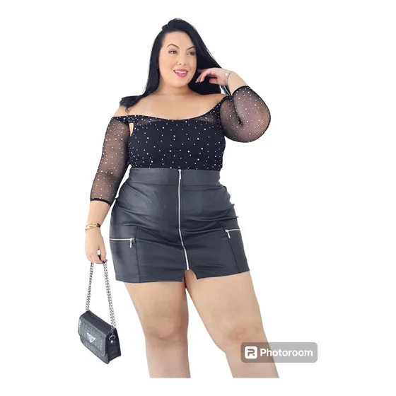 Conjunto Plus Size Saia Couro Zíper Body Manga Longo Decotad