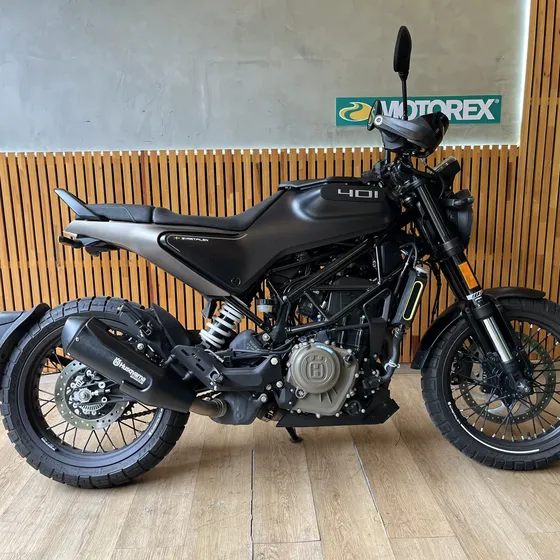 Husqvarna 401 Svartpilen
