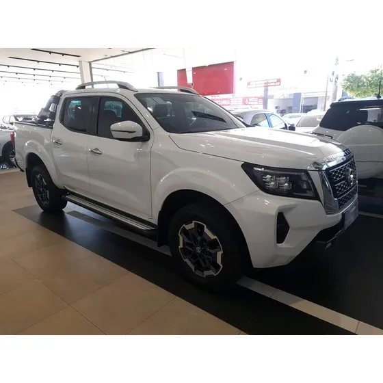 Nissan Frontier 2.3 16v Turbo Diesel Xe Cd 4x4 Automático