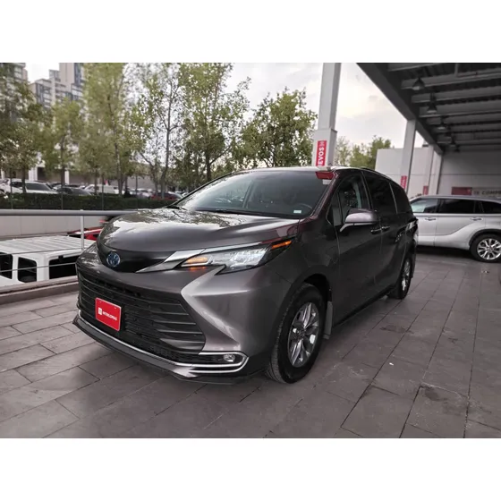 Toyota Sienna 3.5 Xle At