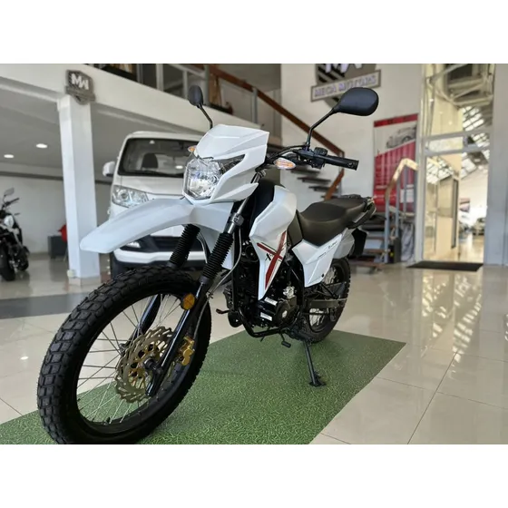Corven Triax 0km