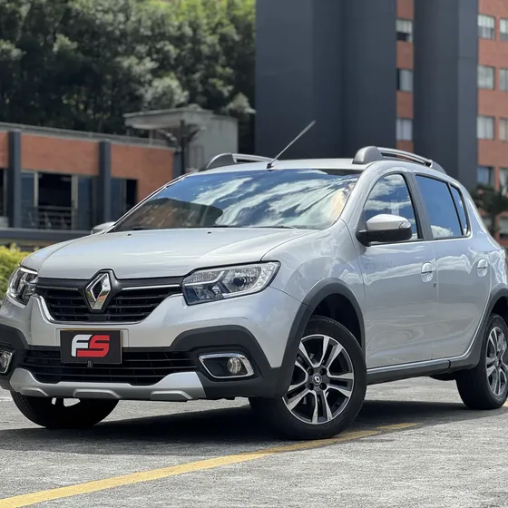 Renault Stepway 2022 1.6 Intens