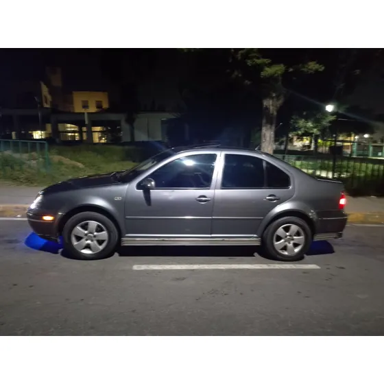 Volkswagen Jetta 2.0 Comfortline Aa Ee Abs Cd Qc Mt