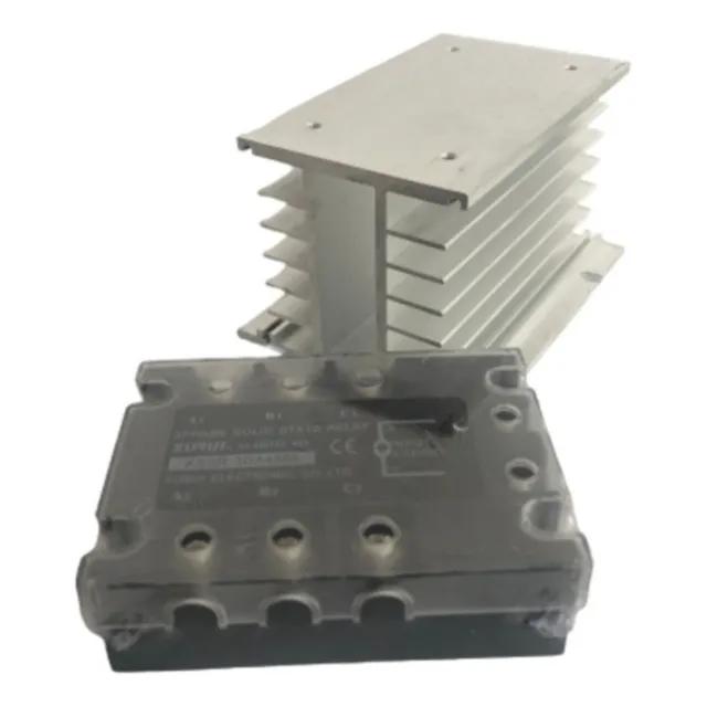 Relevador Relay Estado Solido Ssr Trifasico 60a + Disipador