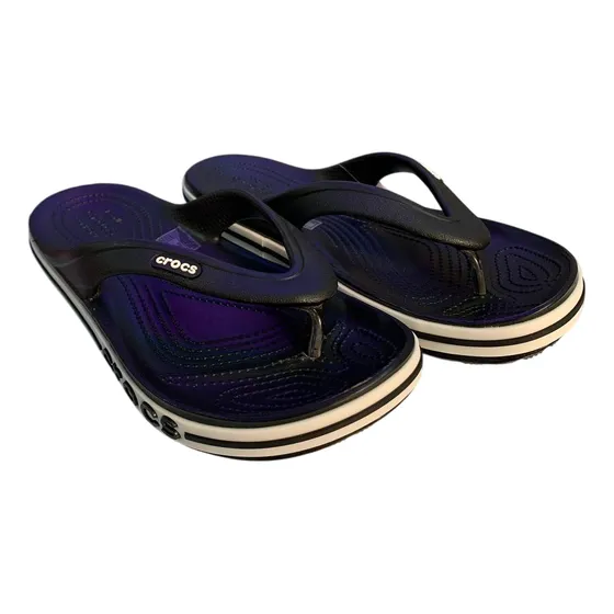 Cholas Estilo Crocs