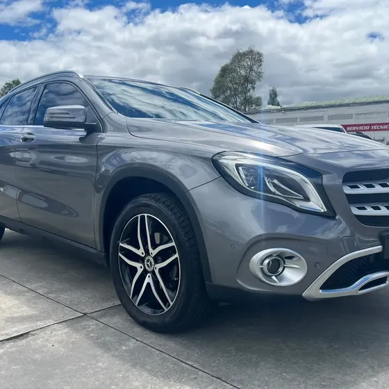 Mercedes-Benz Clase Gla 2019 1.6 200 Urban
