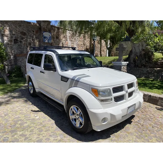 Dodge Nitro 3.7 4x2 At