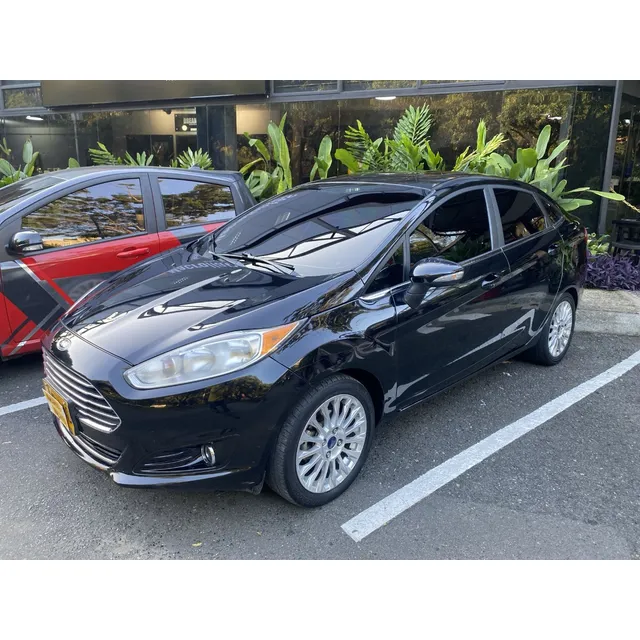 Ford Fiesta 1.6 Titanium At 2016
