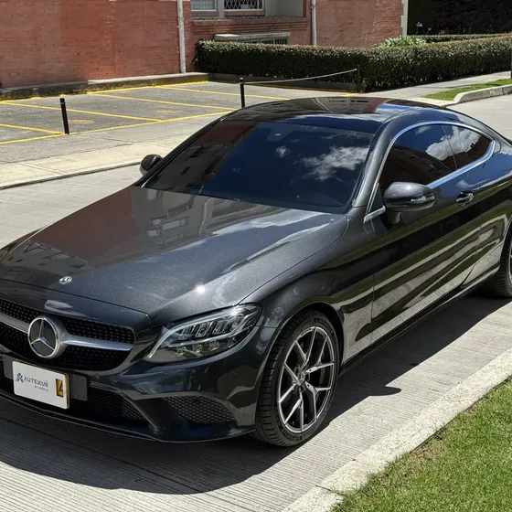 Mercedes-Benz Clase C 2019 C200 Coupe