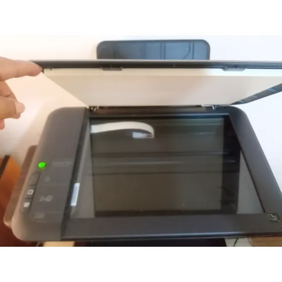 Impresora Hp Deskjet 2050 Sería J510 Operativa  Usada
