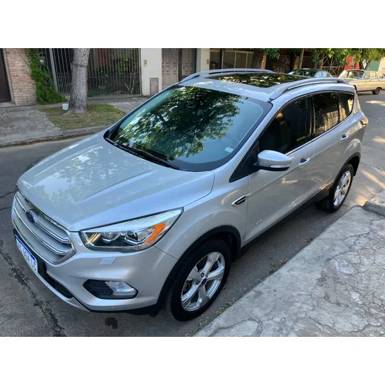 Ford Kuga 2.0 Titanium At Awd