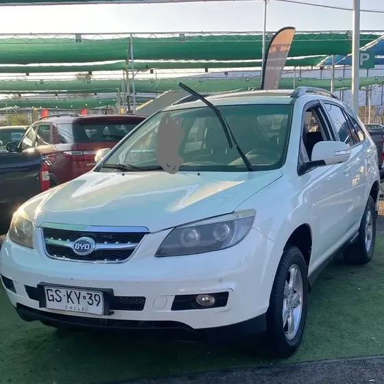 Byd S6 2015